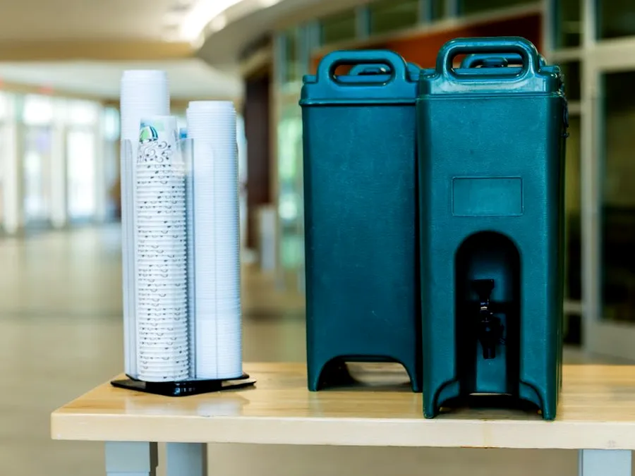 Dispenser galon untuk kebutuhan acara